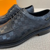 Men L*ouis V*uitton Top Sneakers