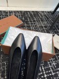 Women L*oro P*iana Top Quality Sneakers