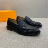 Men L*ouis V*uitton Top Sneakers