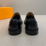 Men L*ouis V*uitton Top Sneakers