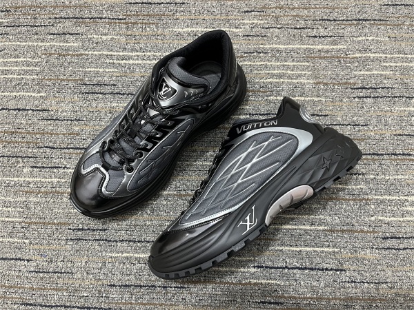 Men L*ouis V*uitton Top Sneakers