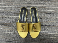Women Y*SL Top Pumps