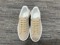 Women L*ouis V*uitton Top Sneakers