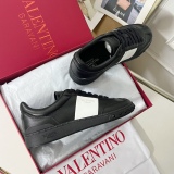 Men Women 𝑉*𝐴𝐿𝐸𝑁𝑇𝐼𝑁𝑂 Top Sneakers