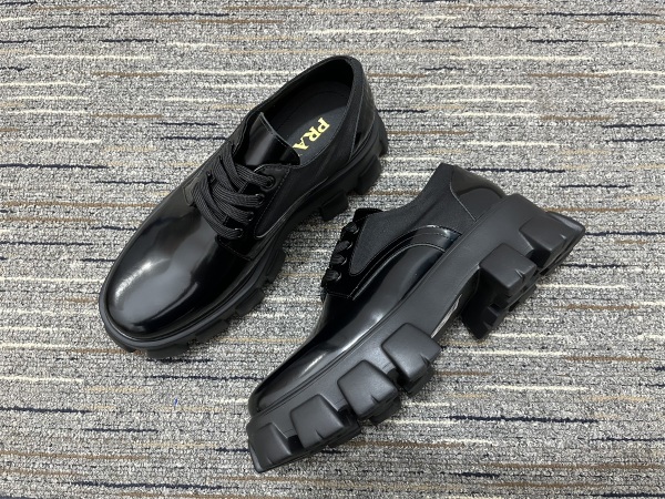 Women P*rada Top Sneaker