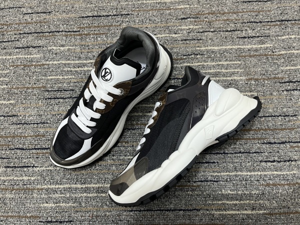 Men L*ouis V*uitton Top Sneakers