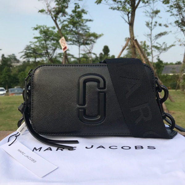 M*ARC J*ACOBS Top Bag  18*11*6CM
