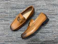 Men L*ouis V*uitton Top Sneakers
