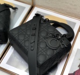 D*ior Top Bag   20cm