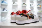 N*ike SB Dunk LOW GS year of the dragon FZ5528 101