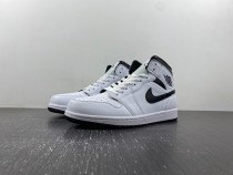 A*ir J*ordan 1 Mid DQ8426-132