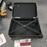 Luggage ask price on whatsapp