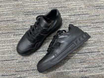 Men Women 𝑉*𝐴𝐿𝐸𝑁𝑇𝐼𝑁𝑂 Top Sneakers