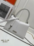 M*ARC J*ACOBS Top Bag  24*18*10CM
