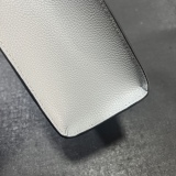 M*ARC J*ACOBS Top Bag  23*20*10CM
