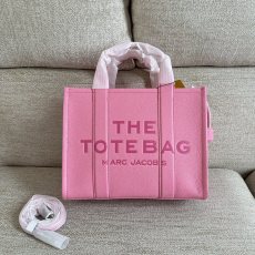 M*ARC J*ACOBS Top Bag  26*20*13CM