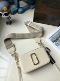 M*ARC J*ACOBS Top Bag  19*12*6CM