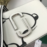 M*ARC J*ACOBS Top Bag  19*12*6CM