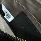 M*ARC J*ACOBS Top Bag  18*11*6CM