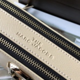 M*ARC J*ACOBS Top Bag  19*12*6CM