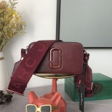 M*ARC J*ACOBS Top Bag  19*12*6CM