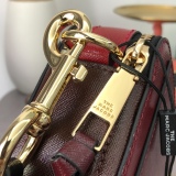 M*ARC J*ACOBS Top Bag  19*12*6CM