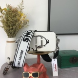 M*ARC J*ACOBS Top Bag  19*12*6CM