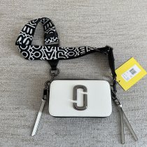 M*ARC J*ACOBS Top Bag  18*11*6CM