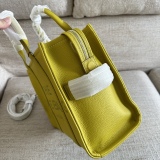 M*ARC J*ACOBS Top Bag  26*20*13CM