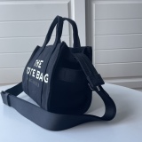 M*ARC J*ACOBS Top Bag  26*9*22CM