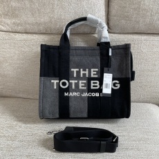 M*ARC J*ACOBS Top Bag  26*22*11CM