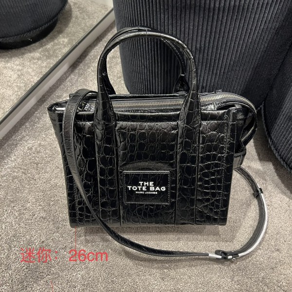 M*ARC J*ACOBS Top Bag  26CM