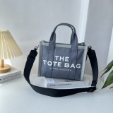 M*ARC J*ACOBS Top Bag  26*22*11CM