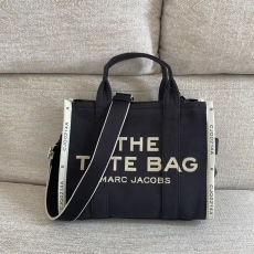 M*ARC J*ACOBS Top Bag  26*22*11CM