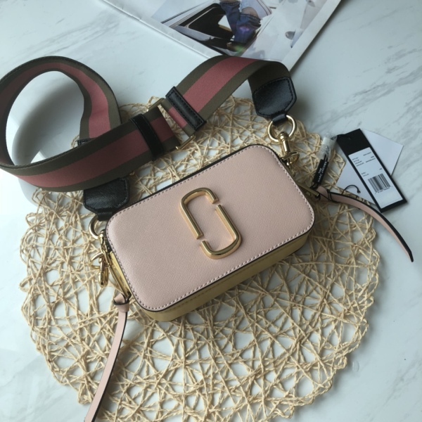 M*ARC J*ACOBS Top Bag  18*11*6CM