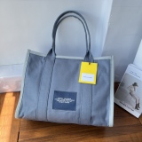 M*ARC J*ACOBS Top Bag  26*22*11CM