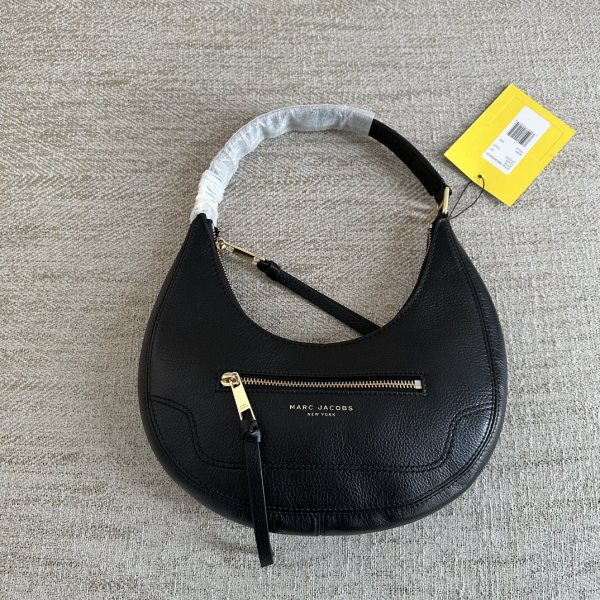 M*ARC J*ACOBS Top Bag  25*22*5CM