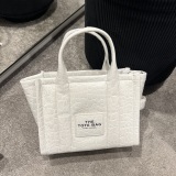 M*ARC J*ACOBS Top Bag  26CM