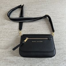 M*ARC J*ACOBS Top Bag  23*16*6CM
