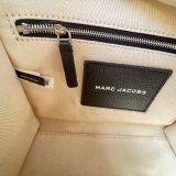 M*ARC J*ACOBS Top Bag  26*20*13CM