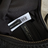 M*ARC J*ACOBS Top Bag  25*22*5CM
