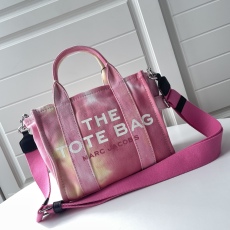 M*ARC J*ACOBS Top Bag  26*22*11CM