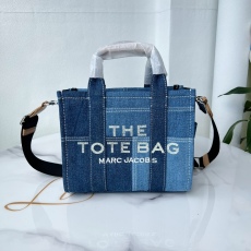 M*ARC J*ACOBS Top Bag  26*22*11CM