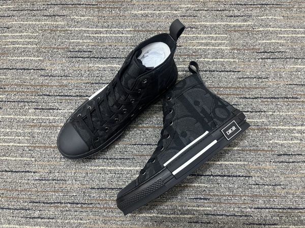 Men D*io B23 Top Sneakers