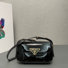 P*rada Bag Top Quality  20.5*10.5*4CM