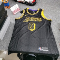 Can customize name and number    more Jerseys please message us on whatsapp for links