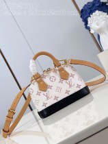 L*ouis V*uitton Top Bag  18*12*8CM