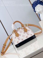 L*ouis V*uitton Top Bag  18*12*8CM