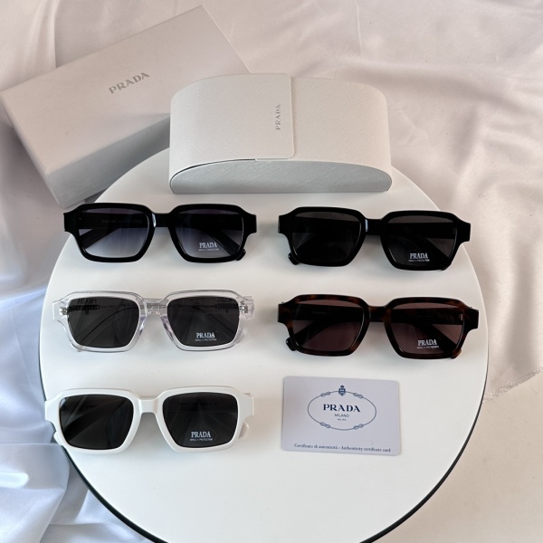 P*rada Glasses Top Quality