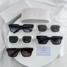 P*rada Glasses Top Quality